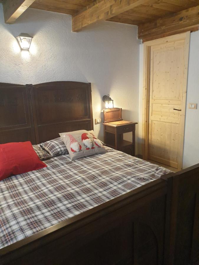 Antica Casa Occitana Bed & Breakfast Sampeire Exterior photo
